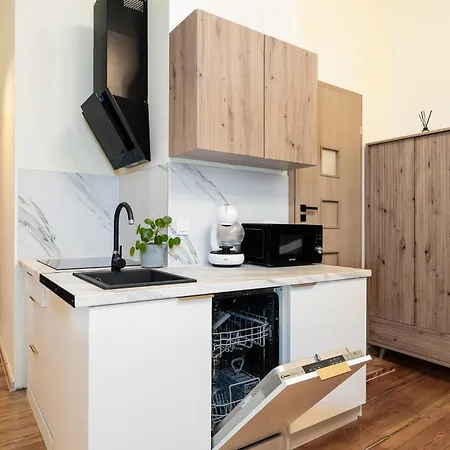 Glamour By Kramm - W Centrum Poznania Przy Ul Polwiejskiej Апартаменты Познань