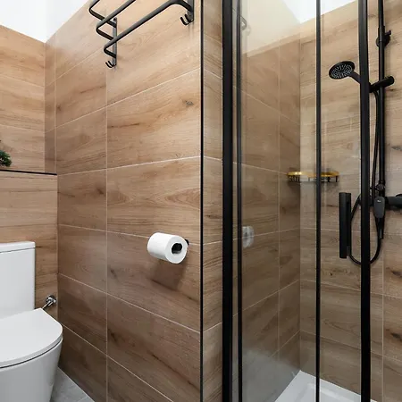 Glamour Apartament by Kramm - Apartament w Centrum Poznania przy ul Półwiejskiej * Poznań