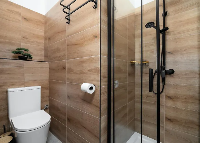 Glamour By Kramm - W Centrum Poznania Przy Ul Polwiejskiej * Poznan